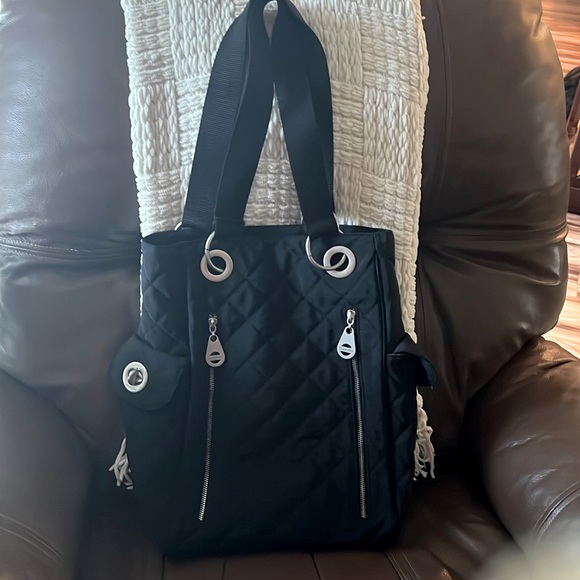 Baggallini Tote - Black silver hardware - Picture 2 of 5